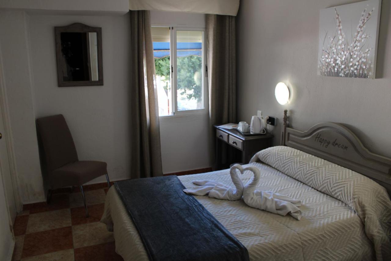 Hotel Virgen Del Rocio II Torremolinos Exteriér fotografie