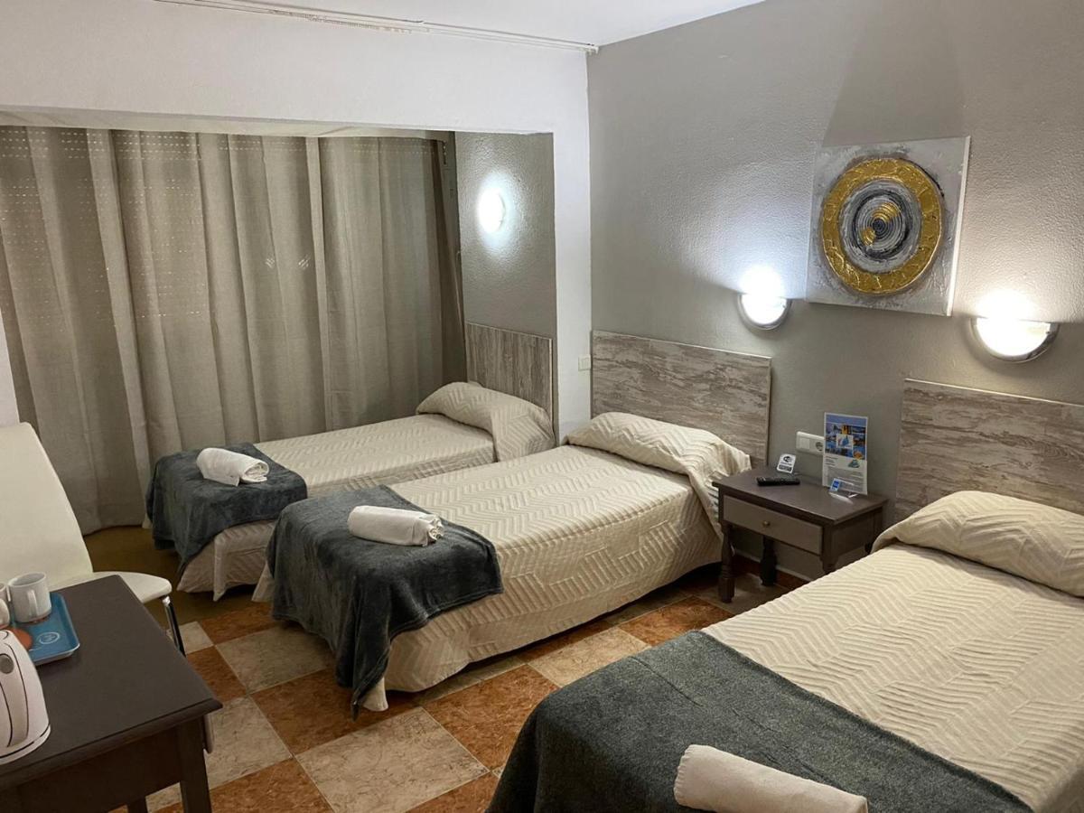Hotel Virgen Del Rocio II Torremolinos Exteriér fotografie