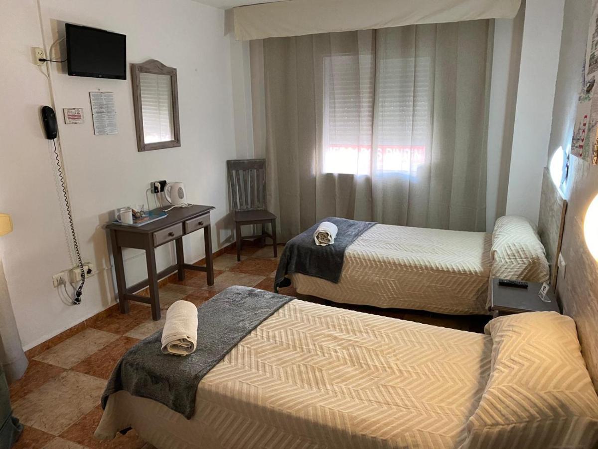 Hotel Virgen Del Rocio II Torremolinos Exteriér fotografie