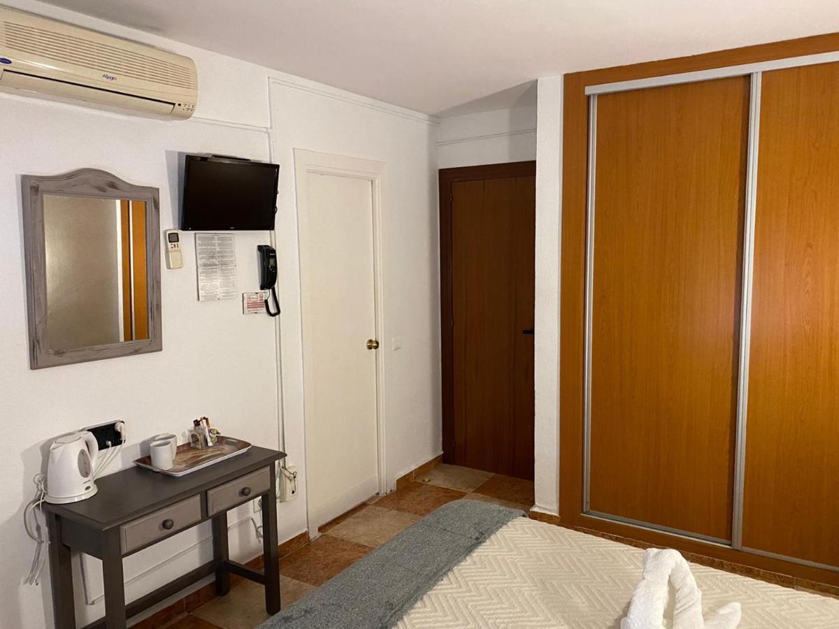 Hotel Virgen Del Rocio II Torremolinos Exteriér fotografie